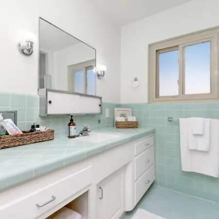 Perla D'Italia -1Br- Free Driveway Parking -1 Car Apartment San Diego Exterior photo
