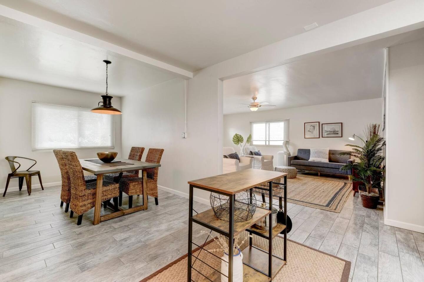 Perla D'italia -1br- Free Driveway Parking -1 Car San Diego